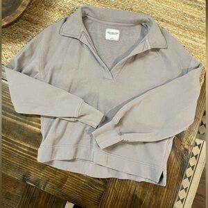 Abercrombie & Fitch Cropped sweatshirt
